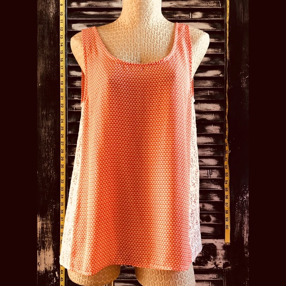 Anthropologie Tops - Anthropologie MysTree Lace Detail Tank Top